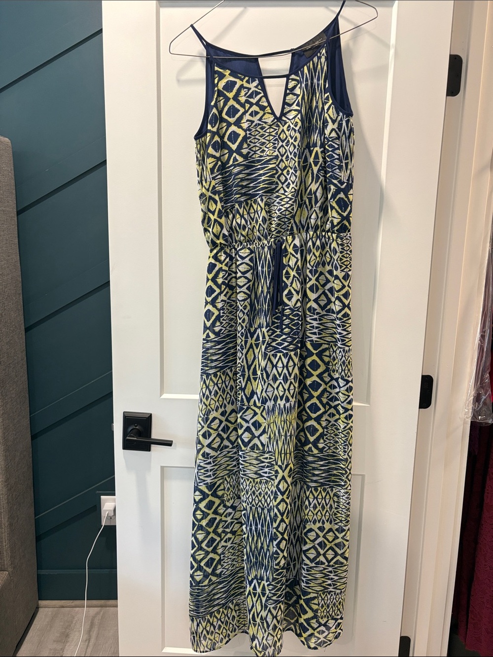 Romeo & Juliet Couture Navy and Yellow Geometric Maxi Dress